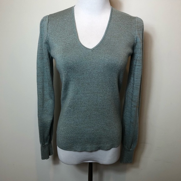 J. Crew Tops - J.Crew long sleeve v-neck knit top size S